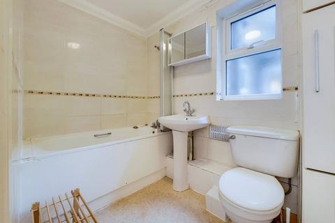 1 bedroom flat to rent, Camberwell New Road, Camberwell, London, SE5