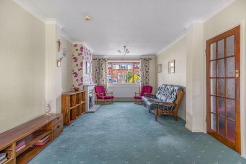 24 Ravenswood, Bexley, DA5 3NN