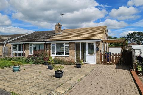 2 bedroom semi-detached bungalow for sale, Ellesmere Avenue, Brackley