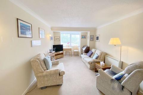 1 bedroom apartment for sale, Homeminster House, Station Road