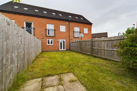 3 bedroom townhouse for sale, Bridgewater Road, Burton-on-Trent