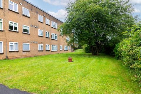 1 bedroom apartment for sale, Coulsdon Road, Caterham