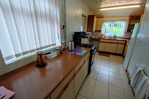 426 Turnhurst Road, Packmoor, Stoke-on-trent, ST7 4QQ