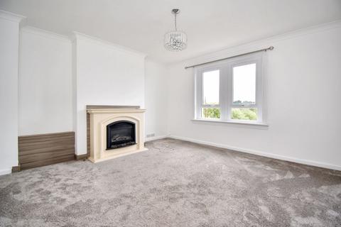 3 bedroom apartment to rent, Mid Barrwood Road, Glasgow