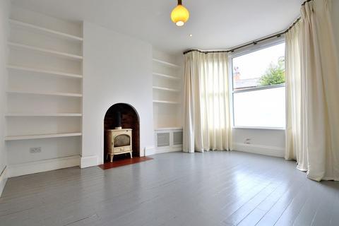 28 Ashfield Road, Birmingham, B14 7AS