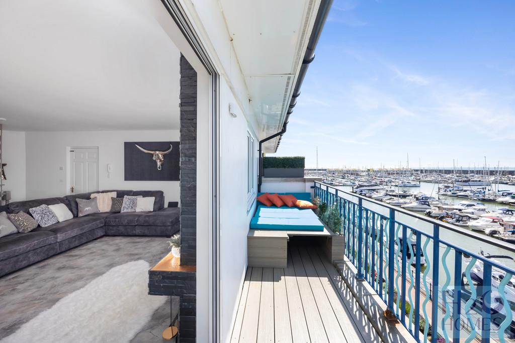 Neptune Court, Flat 26-014