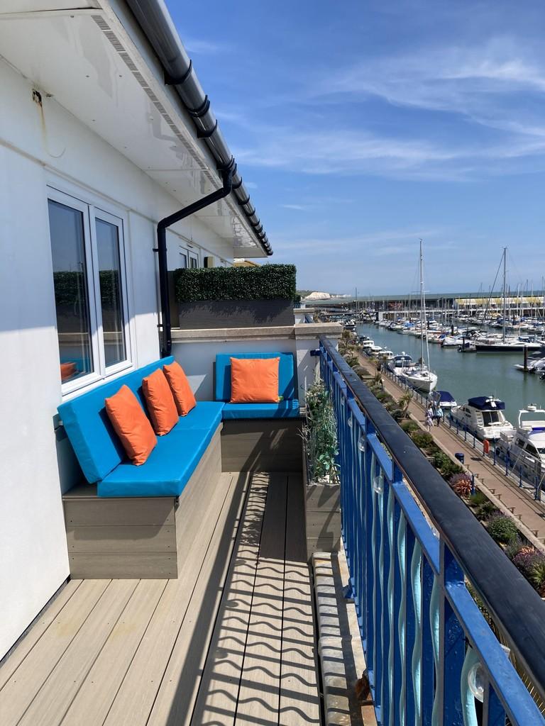 26 Neptune Court Balcony