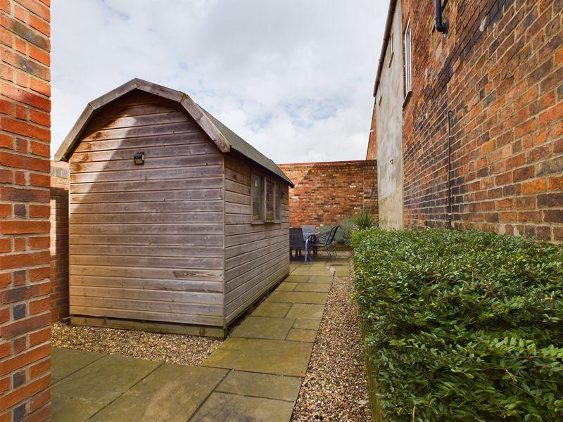 Rear courtyard...