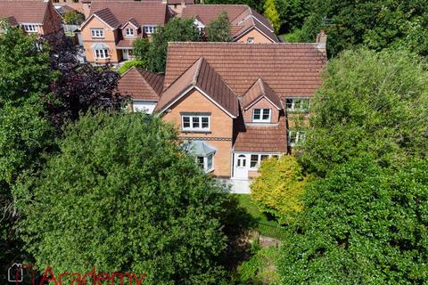 4 bedroom detached house for sale, Fox Bank Close, Widnes