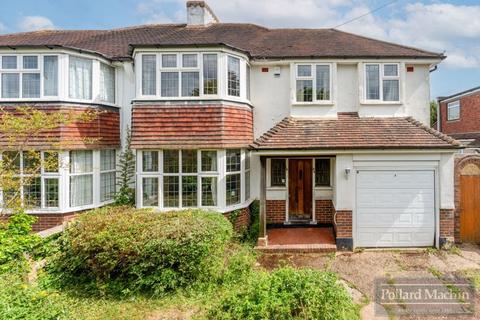 24 Mitchley Hill, South Croydon, CR2 9HA