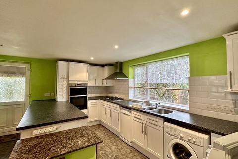 5 Chetwode, Overthorpe, Banbury, OX17 2AB