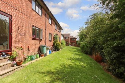 26 Fairhill, Hemel Hempstead, HP3 9UU