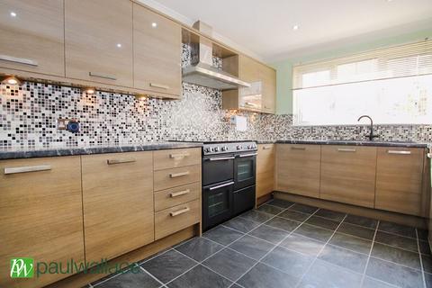 3 bedroom terraced house for sale, Cowles, West Cheshunt