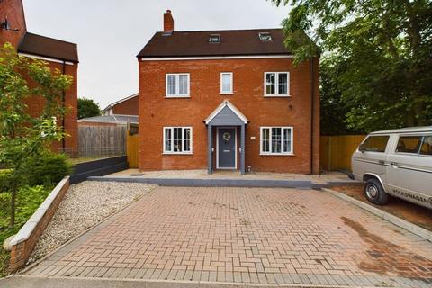 4 bedroom detached house for sale, Mill Lane, Telford TF1