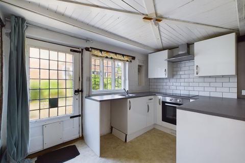 3 bedroom cottage for sale, High Street, Burwash