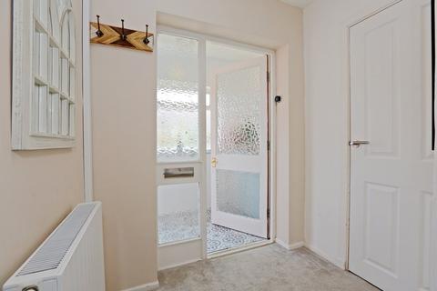 2 Birchfield Close, Tonteg, Pontypridd, CF38 1NS