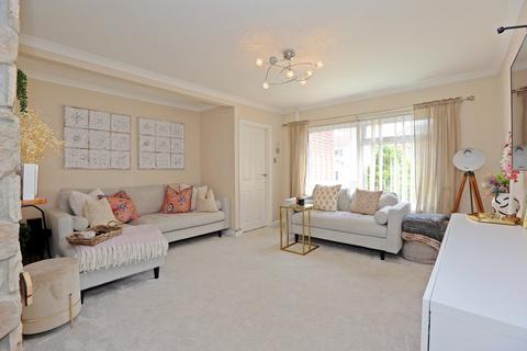 2 Birchfield Close, Tonteg, Pontypridd, CF38 1NS