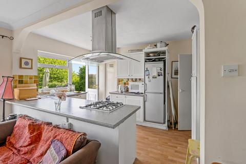 26 Elizabeth Crescent, Chester, CH4 7AZ