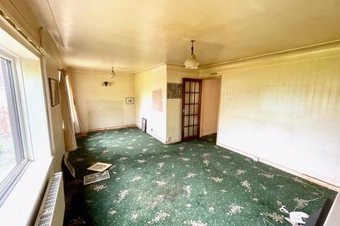 2 bedroom bungalow for sale, Bryn Siriol, Coedpoeth
