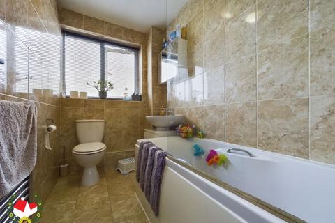 34 Barrow Close, Quedgeley, Gloucester, GL2 4YP