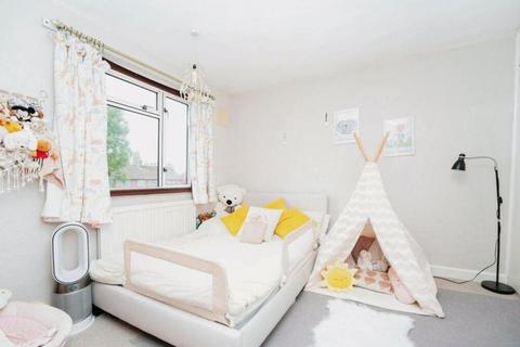 57 Whittlesea Road, Harrow, HA3 6LT