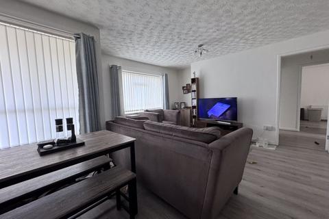 2 bedroom apartment for sale, Carlisle Avenue, Bootle