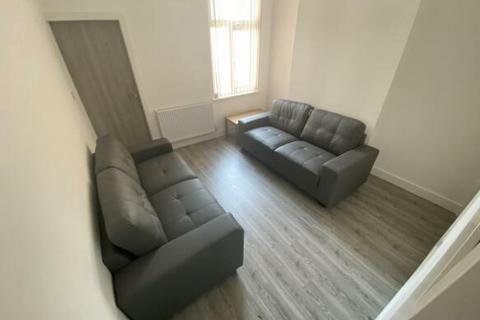 5 bedroom terraced house to rent, Oxford Road, Leicester, LE2