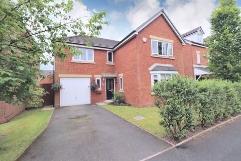 4 bedroom detached house for sale, Cotton Fields, Manchester M28