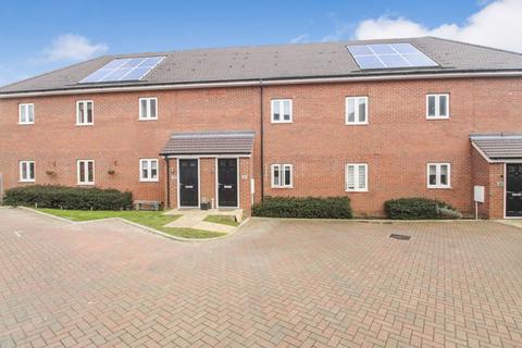 2 bedroom apartment for sale, Norcott Mead, Bedford MK42