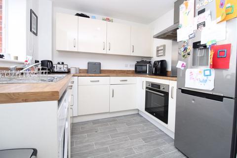 2 bedroom apartment for sale, Norcott Mead, Bedford MK42