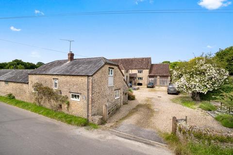 2 bedroom cottage for sale, Stable cottage, Holton Manor Farm, Wincanton