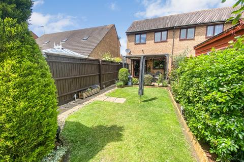 27 Evergreens Close, Swindon, SN3 4HN