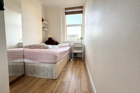 3 bedroom apartment to rent, 451 New Cross Road, London SE14