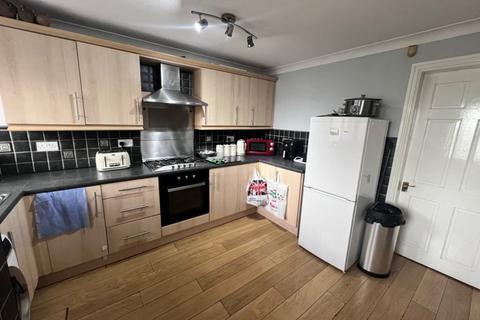 4 bedroom end of terrace house for sale, St Giles Road, Burntwood