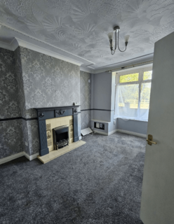 2 bedroom terraced house for sale, Lily Lane, WN2 5JN