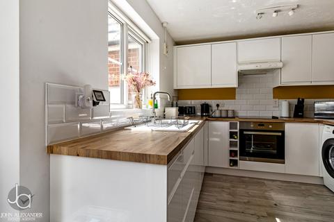 23 Bird Lane, Tiptree, Colchester, CO5 0RB