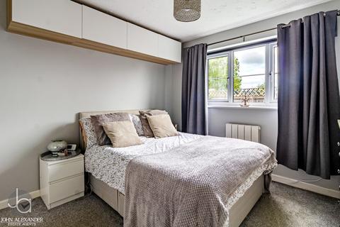 23 Bird Lane, Tiptree, Colchester, CO5 0RB