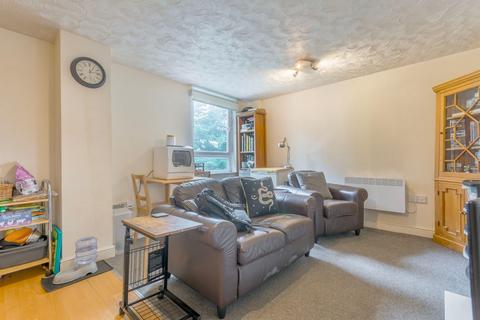 1 bedroom apartment for sale, The New Alexandra Court, Woodborough Road, Nottingham, Nottinghamshire, NG3