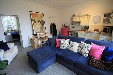 1 bedroom apartment for sale, St. Georges Square, Cheltenham, Gloucestershire, GL50