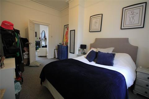 1 bedroom apartment for sale, St. Georges Square, Cheltenham, Gloucestershire, GL50