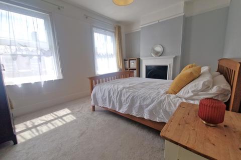 26 Oakfield Road, Exeter, EX4 1BA