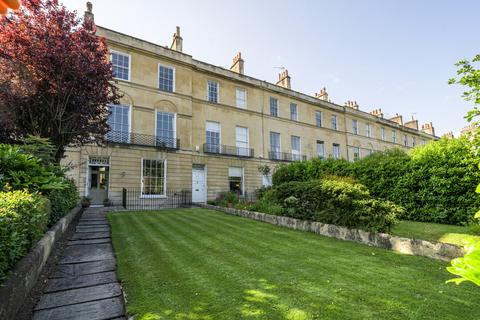8 Beaufort West, Bath, BA1 6QB