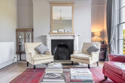 8 Beaufort West, Bath, BA1 6QB