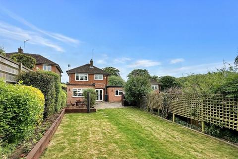 11 Rectory Park, South Croydon, CR2 9JP