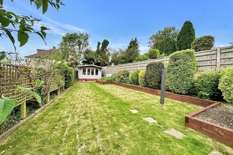 11 Rectory Park, South Croydon, CR2 9JP