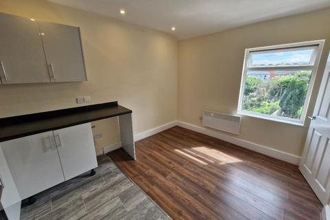 1 bedroom flat to rent, Desborough, Kettering NN14