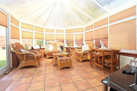 undefined, Blakeney Drive, Warden Hills, Luton, Bedfordshire, LU2 7LB