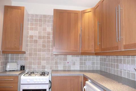 2 bedroom flat to rent, Piershill Terrace, Edinburgh, EH8