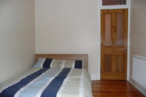 undefined, Piershill Terrace, Edinburgh, EH8