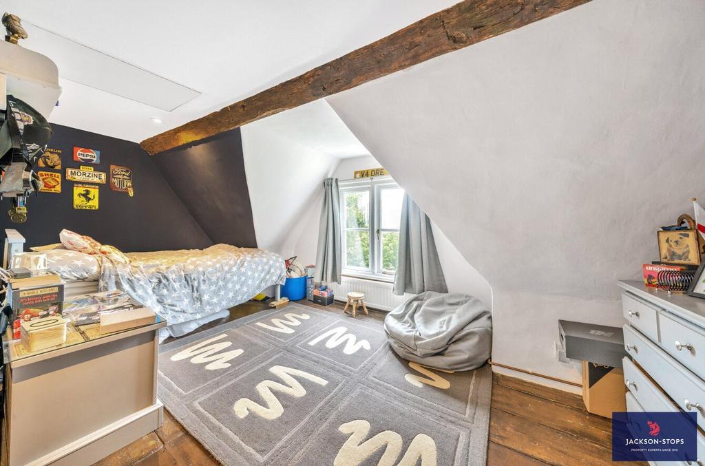 Bedroom 5